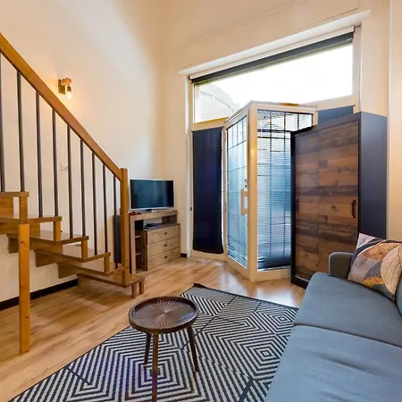 Canvas Apartman